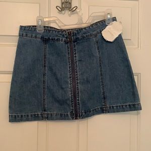 Altr’d State medium wash denim miniskirt